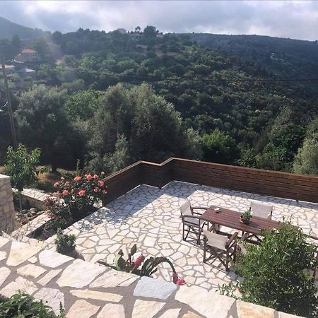 Villa Livas Kavallos  ภายนอก รูปภาพ